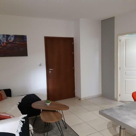 Apartament L'Escale Des Palmiers Saint-Denis Zewnętrze zdjęcie